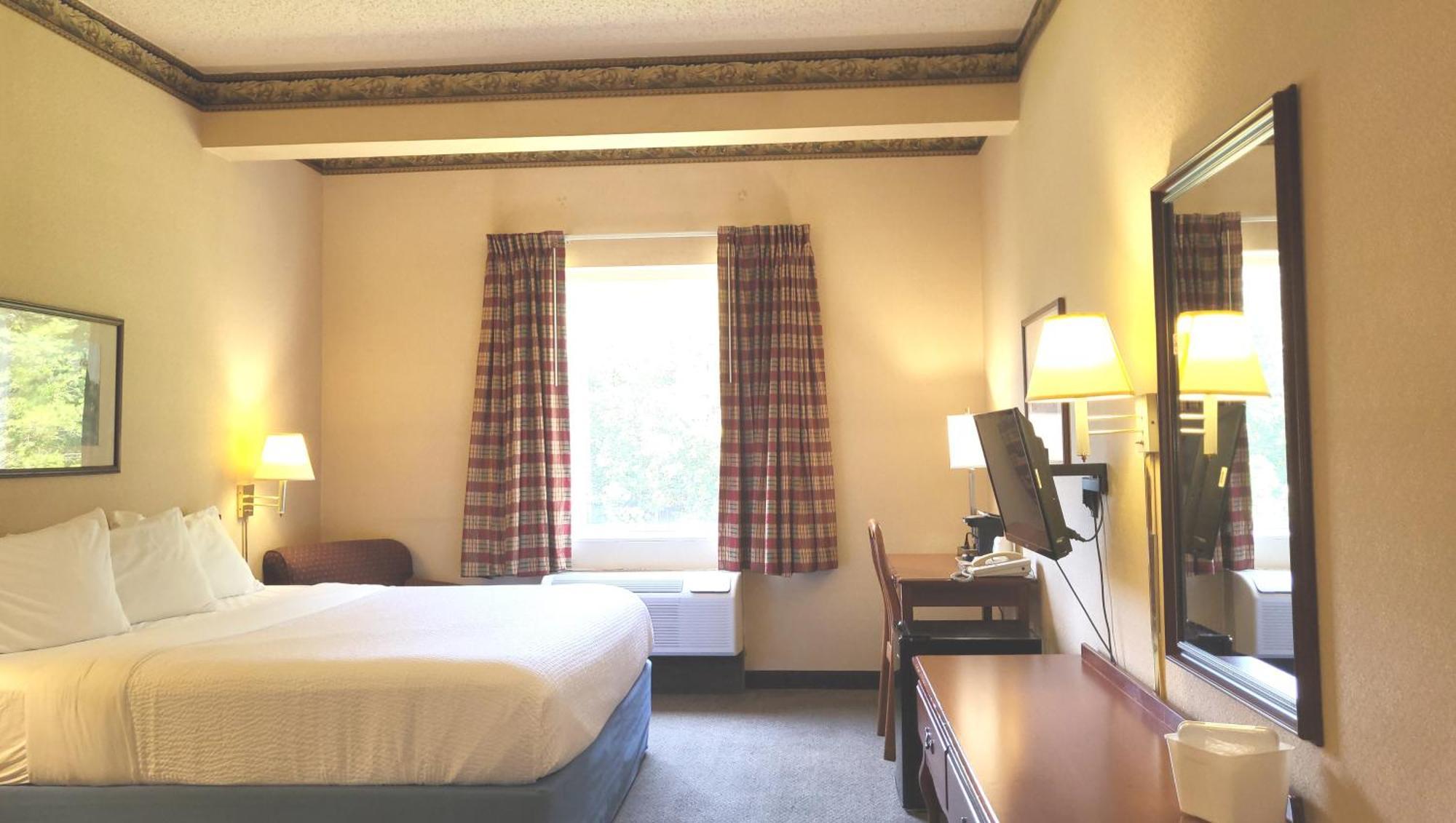 Magnuson Hotel West Liberty Eksteriør bilde